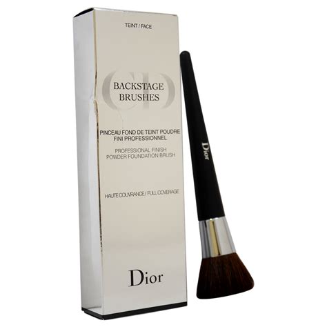 Dior powder foundation brush